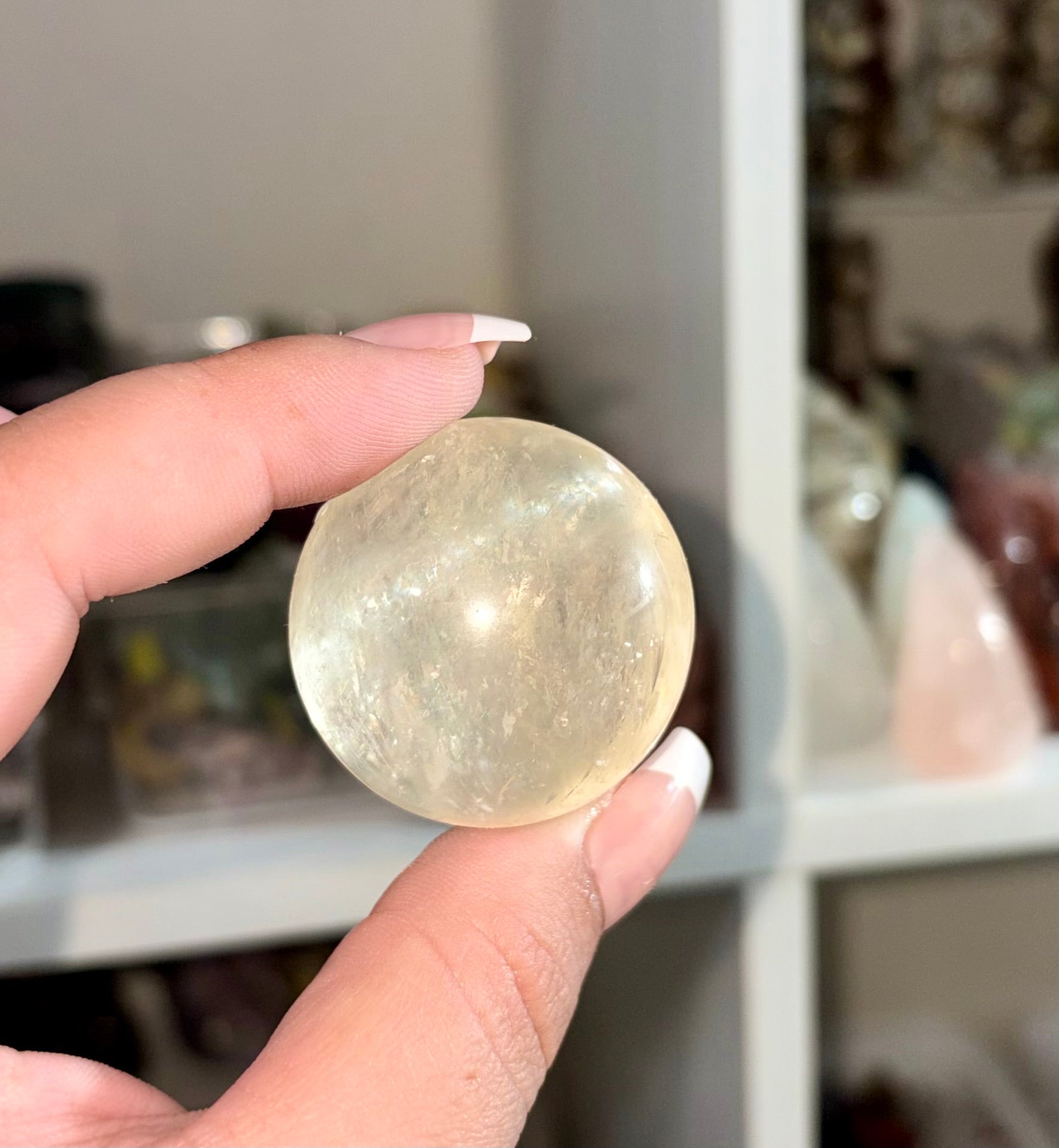 Optical calcite sphere
