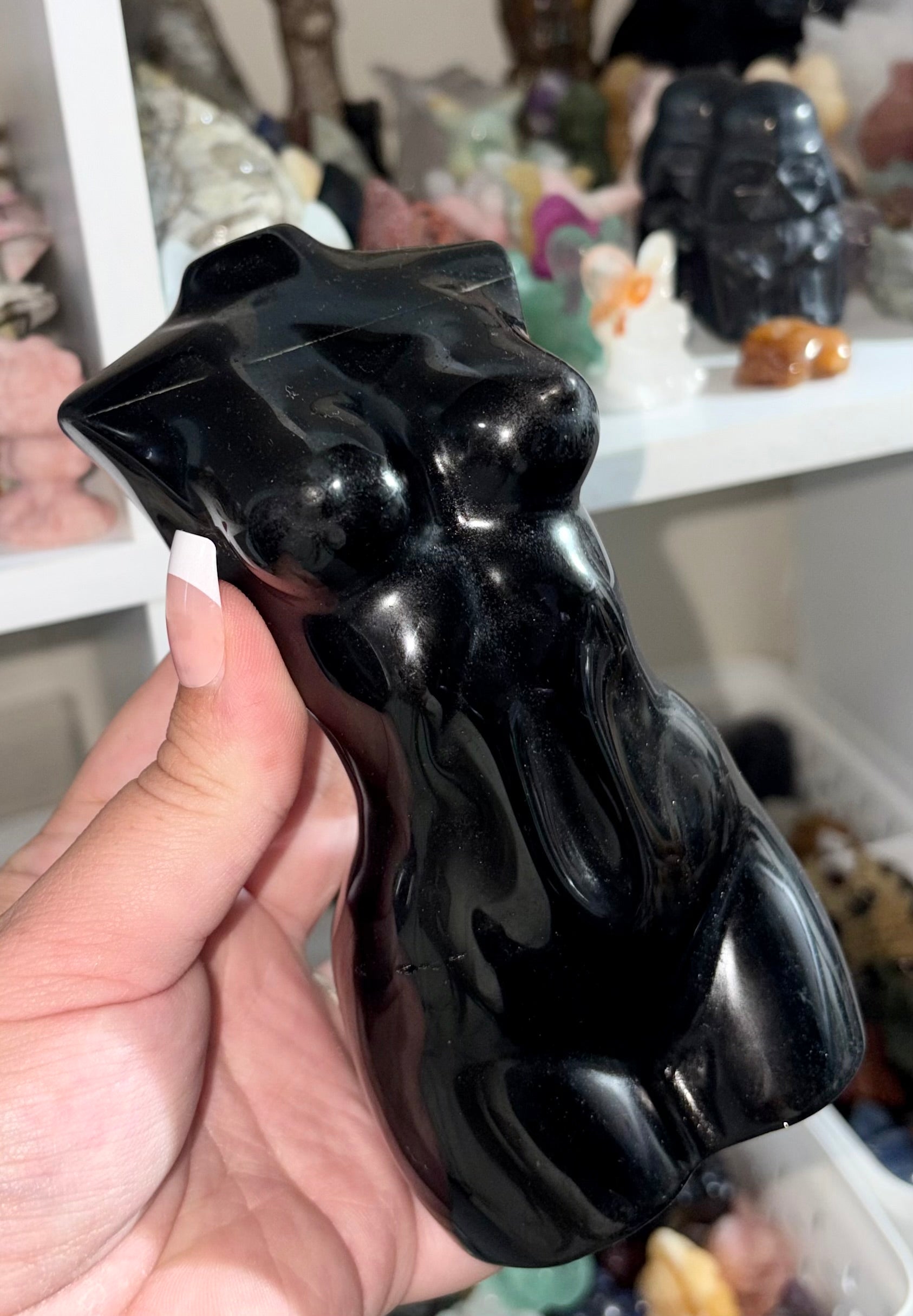 Obsidian lady body