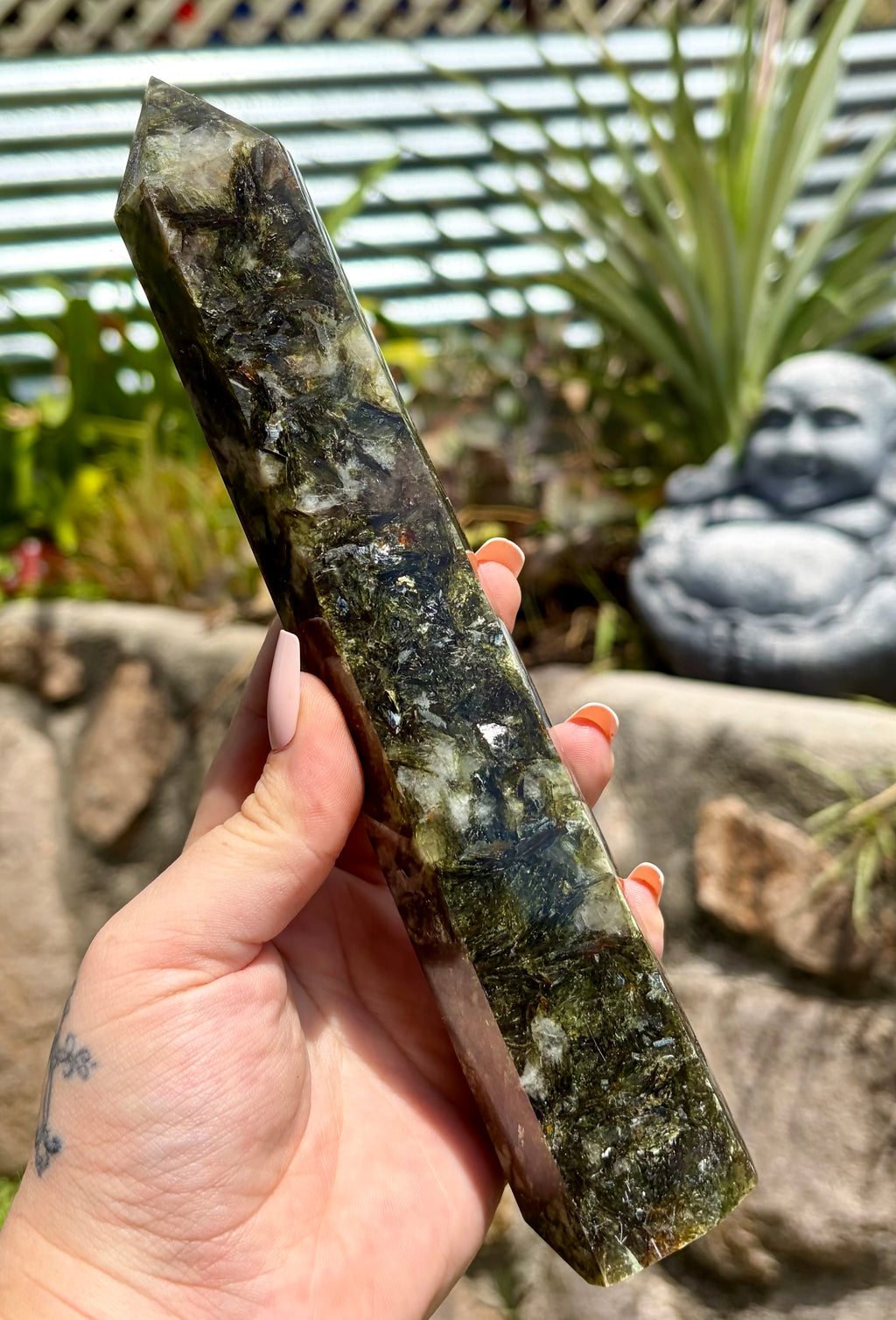 Tourmaline and green mica tower