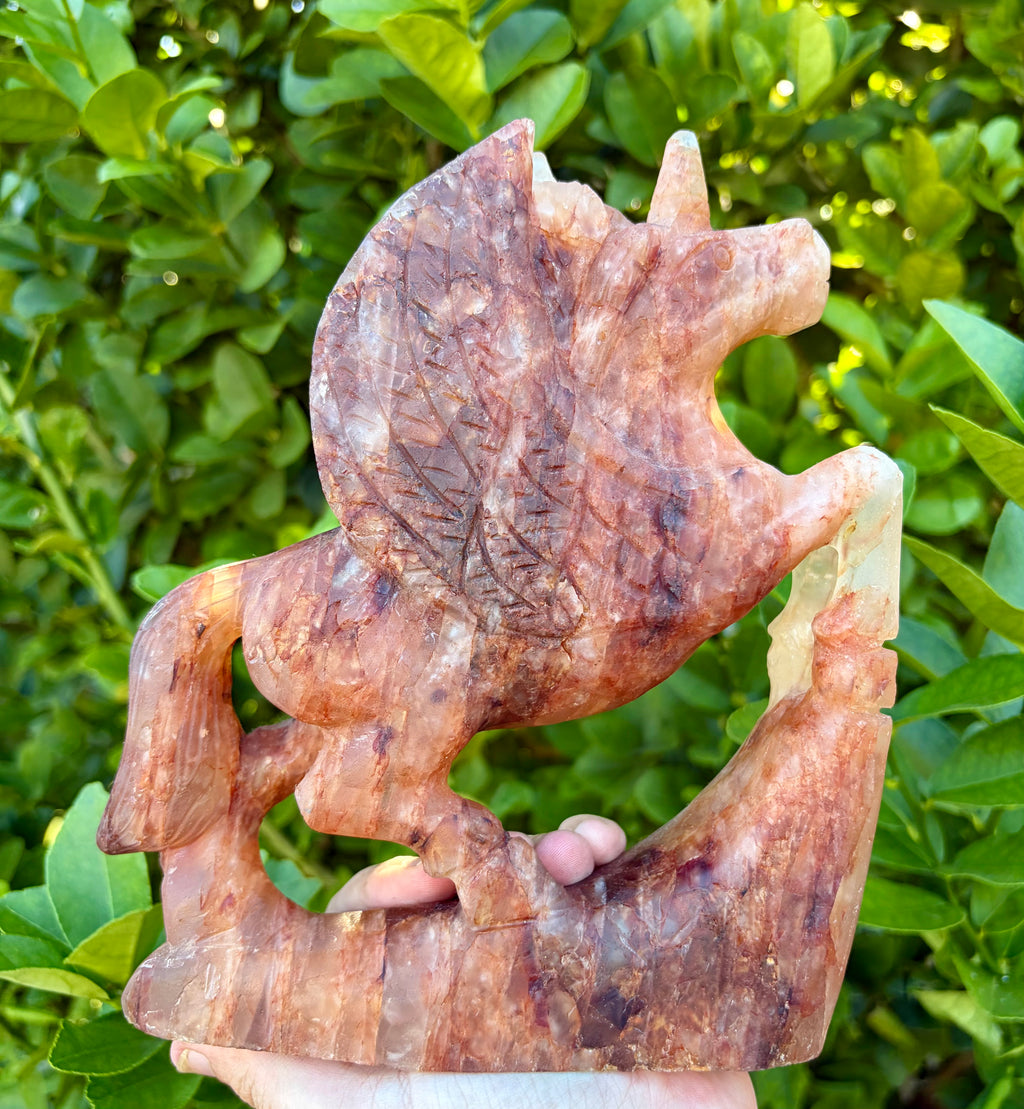 Fire quartz Pegasus carving