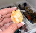 Yellow calcite 9tail fox