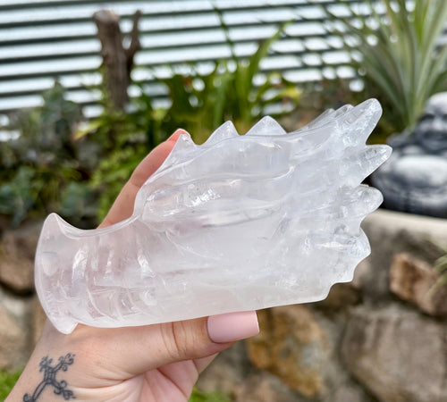 Clear quartz dragon head